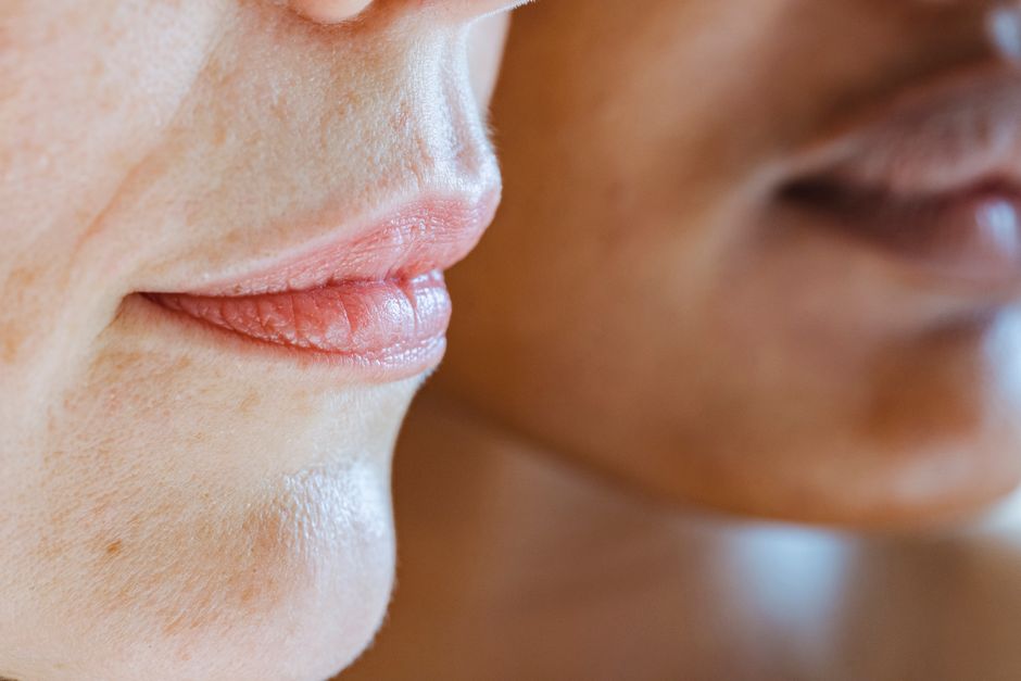 Hormonal Chin Acne Drugstore Products: How I Finally Cleared My Hormonal Chin Acne Using Only Drugstore Products