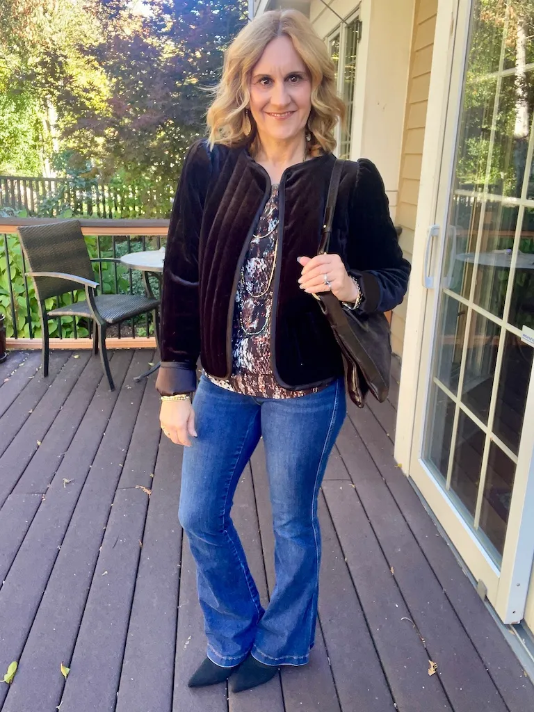 Create Chic Holiday Looks with a Sleek Velvet Jacket