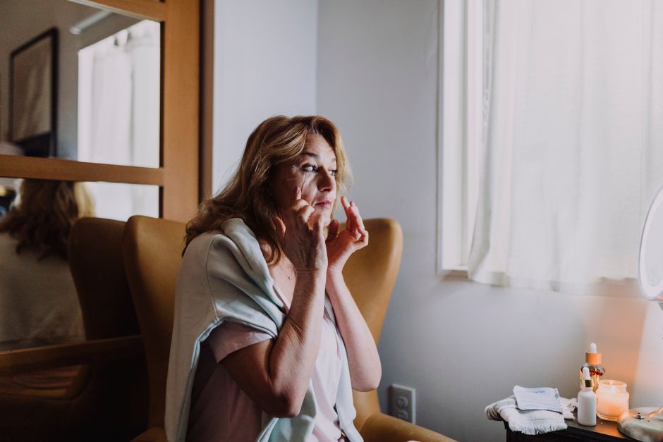 Retinol Serums For Beginners Over 40: Retinol Serums That Won’t Wreck Your Skin Barrier
